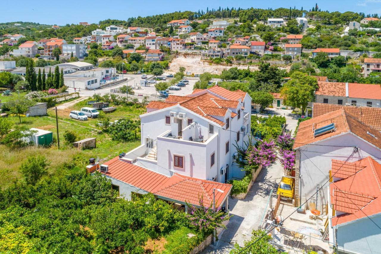 Villa Dinka سوتيفان المظهر الخارجي الصورة