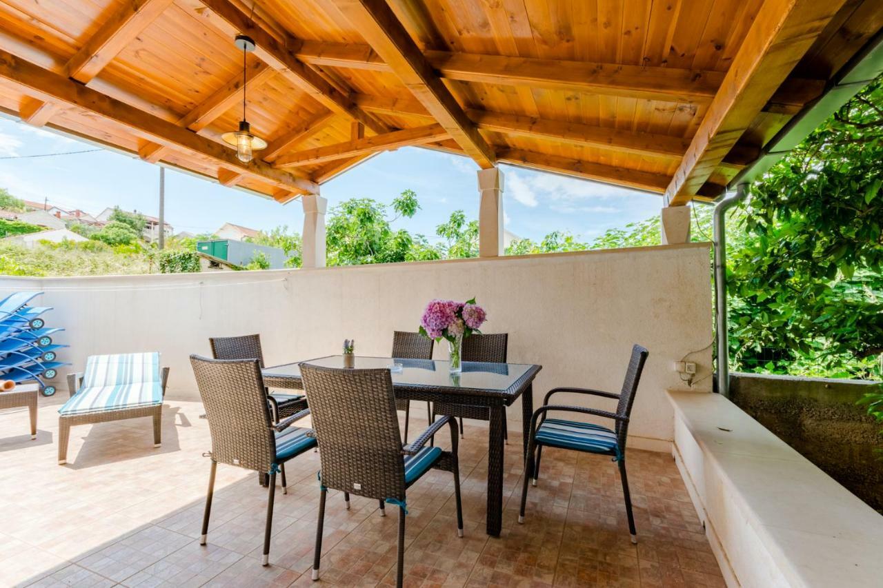 Villa Dinka سوتيفان المظهر الخارجي الصورة